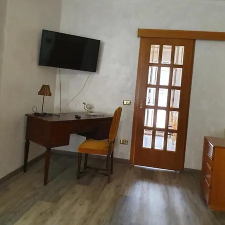فندق مبيت وإفطار Lacasadisilvia *